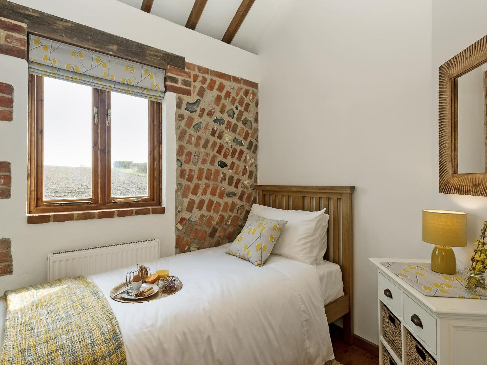 Вилла Elm Tree Barn Felmingham Экстерьер фото